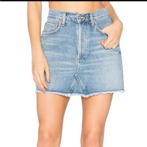 AGOLDE QUINN HIGH RISE MINI. SIZE 26.